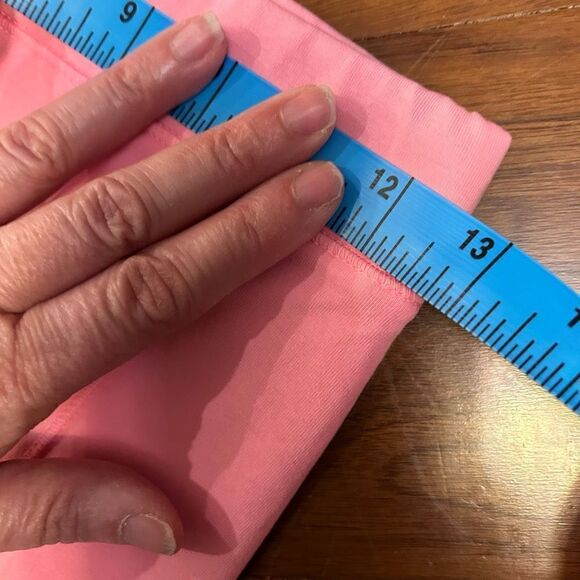 ‎Monrow NWT hot pink bike shorts - Picture 4 of 6